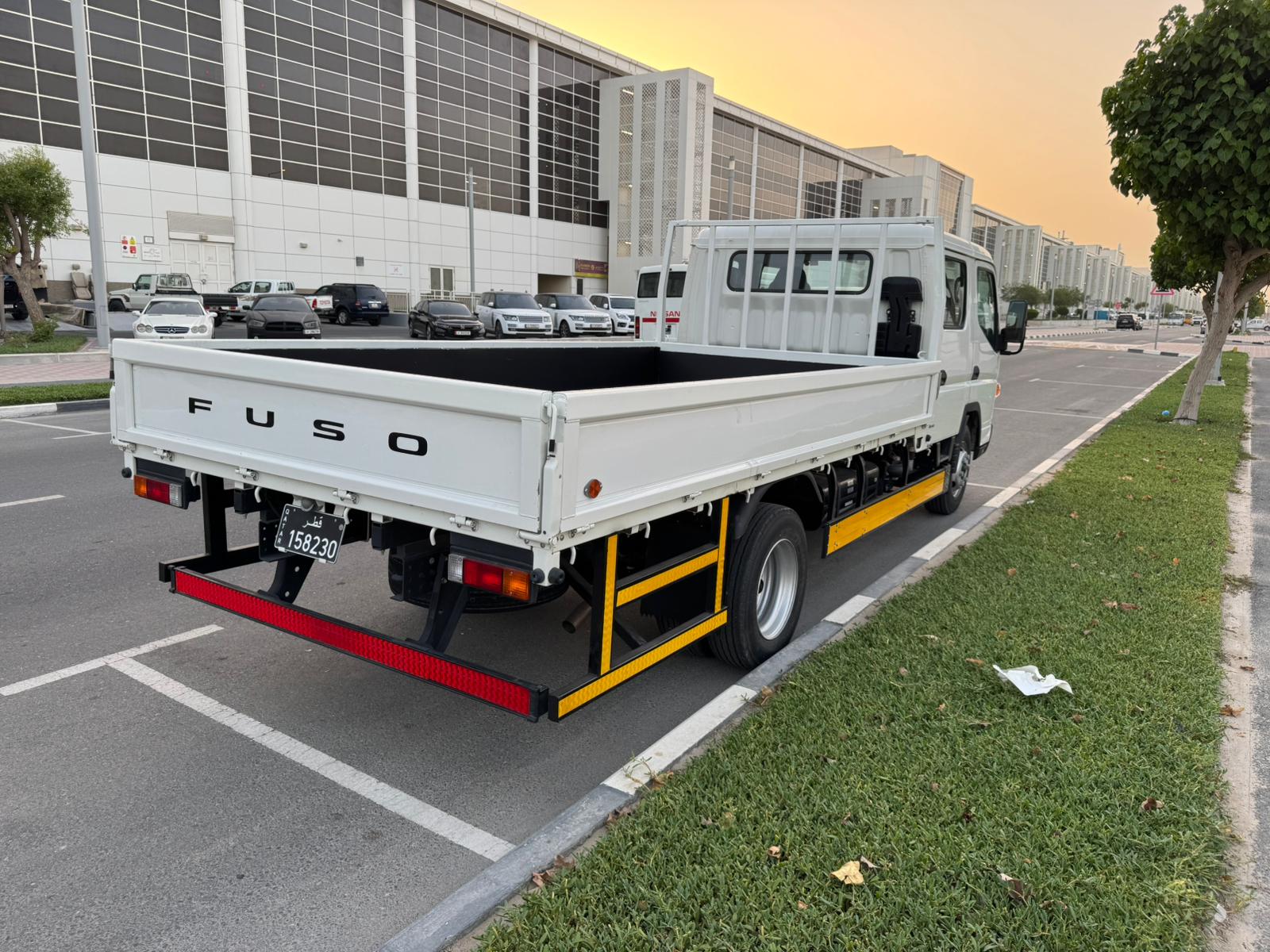 New Double Cabin Truck 4.5 Ton – 2025 Model Available for Rent